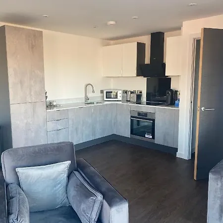 Icona - Brand New In Centre! Apartment York